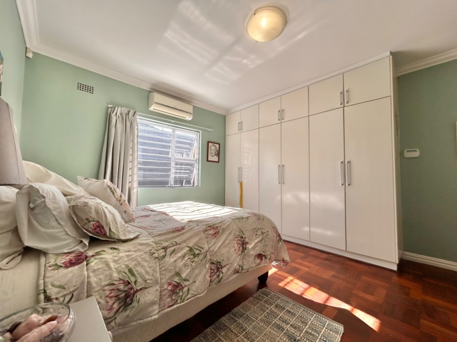 To Let 4 Bedroom Property for Rent in Plumstead Western Cape